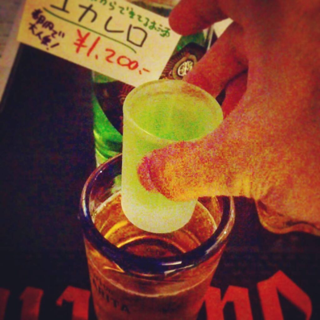 【 【 過 去 記 事 】 】 コカボム。頭悪ッ！ #otakubar #cocktails  https://is.gd/SLjjMb