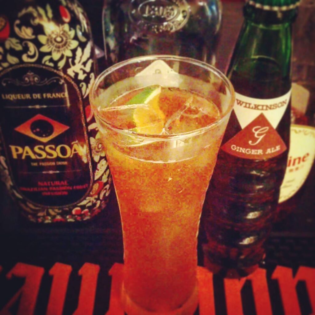 【 【 過 去 記 事 】 】 来週のSFイベント用オリジナルカクテル、技術。さわやか! #otakubar #cocktails https://is.gd/DlPYve