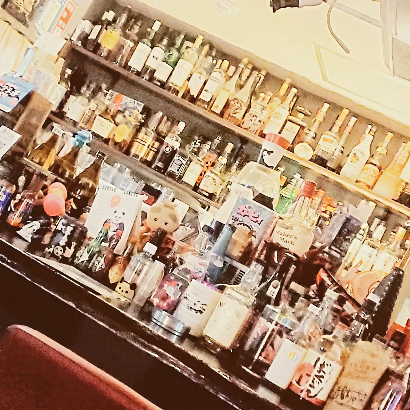 当店通常は月曜定休ですが、明日は祝日なので営業します(翌日火曜日にお休みです)。今日も明日も皆様のお越しをお待ちしておりまーす#オタクバー #町田 #杏東ぢーな  #雷門風太  #日曜営業 #U25割 #はじめての女性は1杯無料 #美味しい生ビール #今季アニメ #ボードゲーム #カードゲーム #喫煙可能
