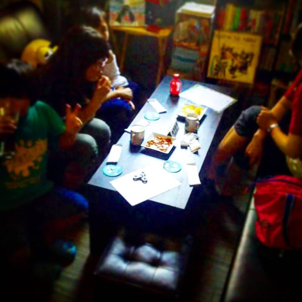 【 【 過 去 記 事 】 】 本日は可愛いバースデーパーティで開店です♪ #otakubar #birthdayparty  https://is.gd/vk2Bu5