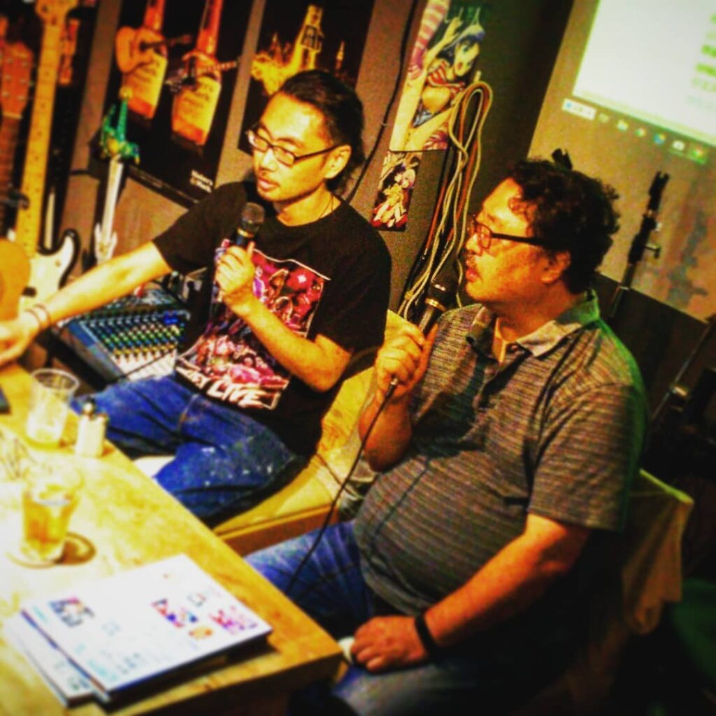 【 【 過 去 記 事 】 】 #井上博明 Pの #オタク文化学「#アメリカのアニメーションと日本アニメ現場」始まりました！  #オタクバー  https://is.gd/TYQtIq