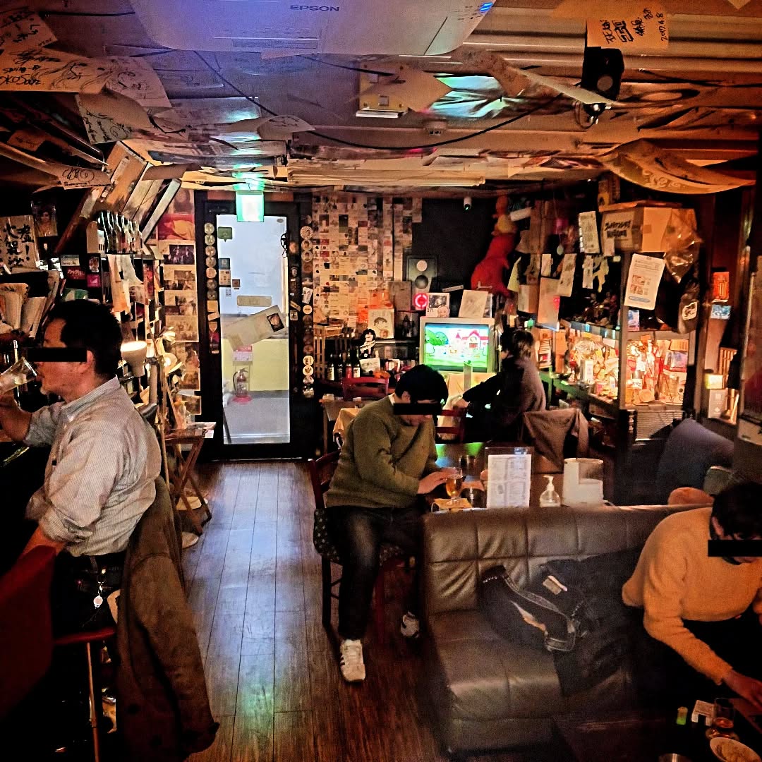 開店から大勢で賑わっています本日も皆様のお越しをお待ちしております#オタクバー