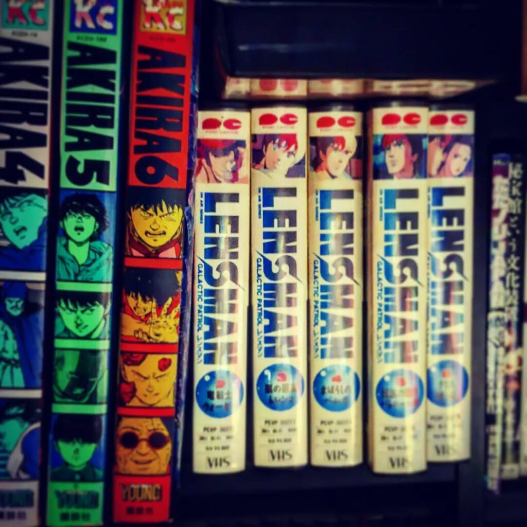 【 【 オタクバー 過 去 記 事 】 】 #こどもの日 なので永遠に #少年の心 を忘れず #オタクバー で乾杯! https://is.gd/A1sueR