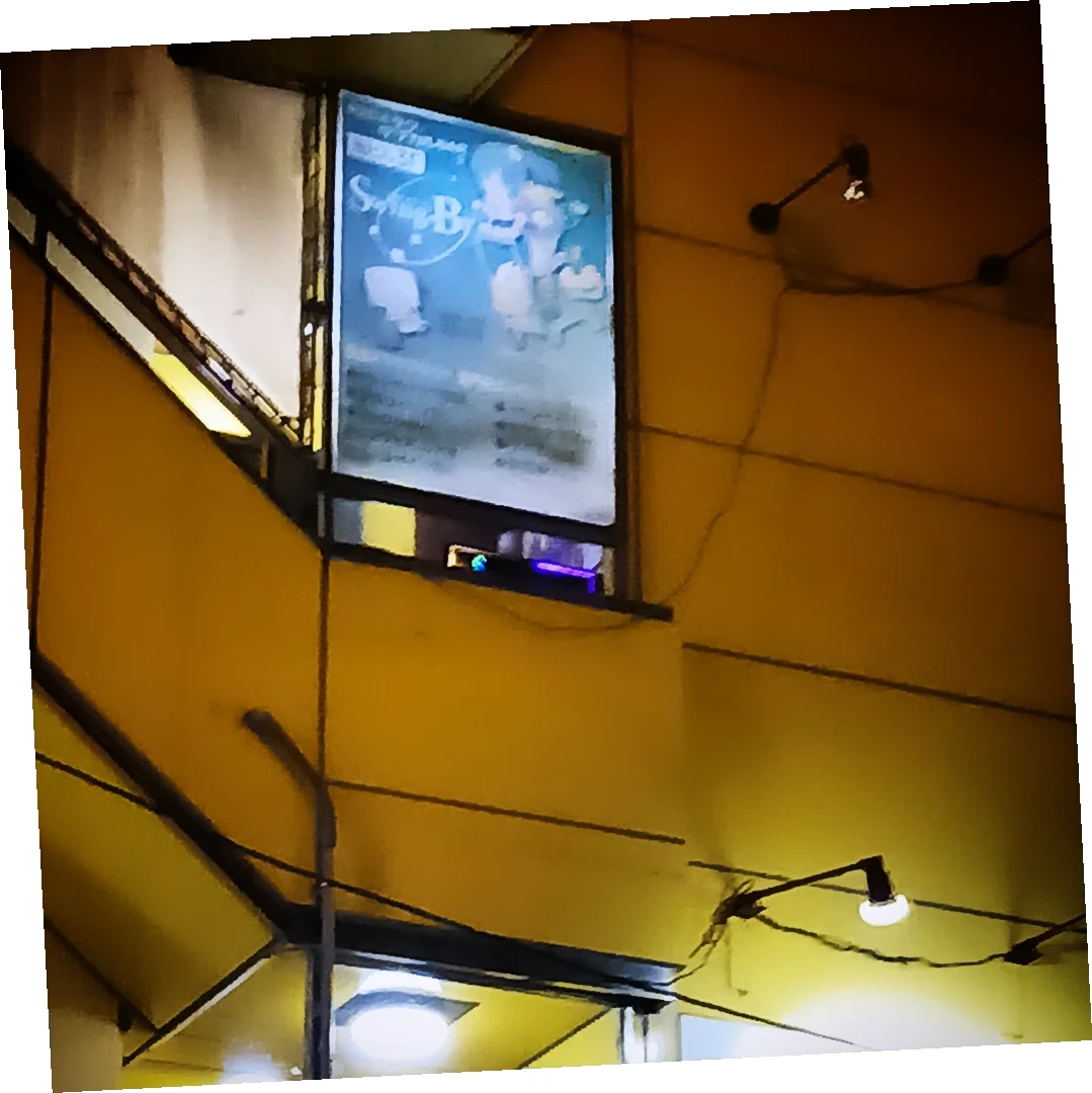 ★昨日のPickUp★エレベーターホール窓💒にもLED電光掲示板設置