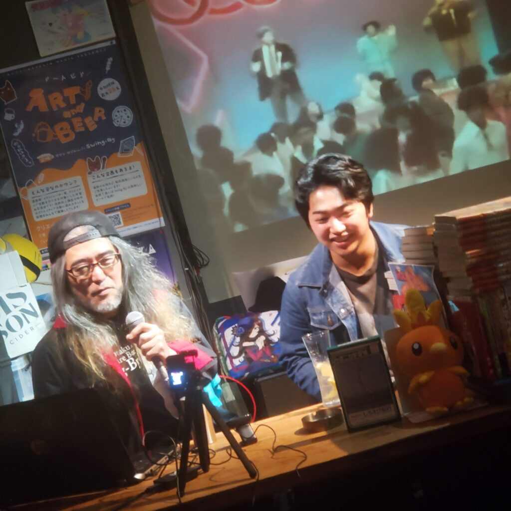 【 【 オタクバー 過 去 記 事 】 】 「21歳若オタがオジサン(アラカン店長)にラップを仕込む」レポート https://is.gd/j6XKlr #イベント #おじさんラップ #オタクバー #ぢーな塾 #まえかけぢーな塾 #ラップ教室 #素人ラップ